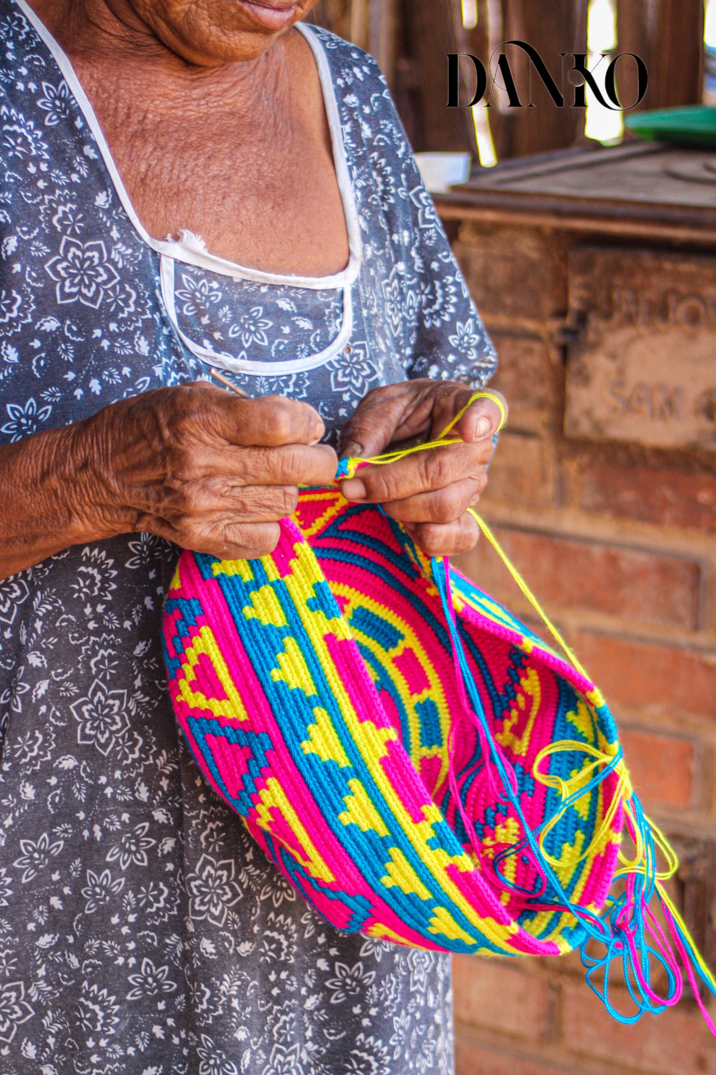 Free People Crochet handmade bucket bag store crossbody colombia wayyu festival color